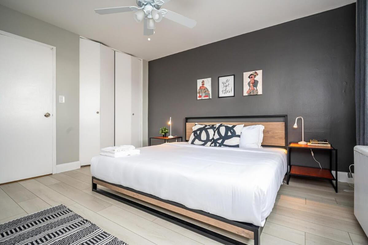 Сasa de vacaciones Atl Downtown 2br King Bed Free Parking Lm1003