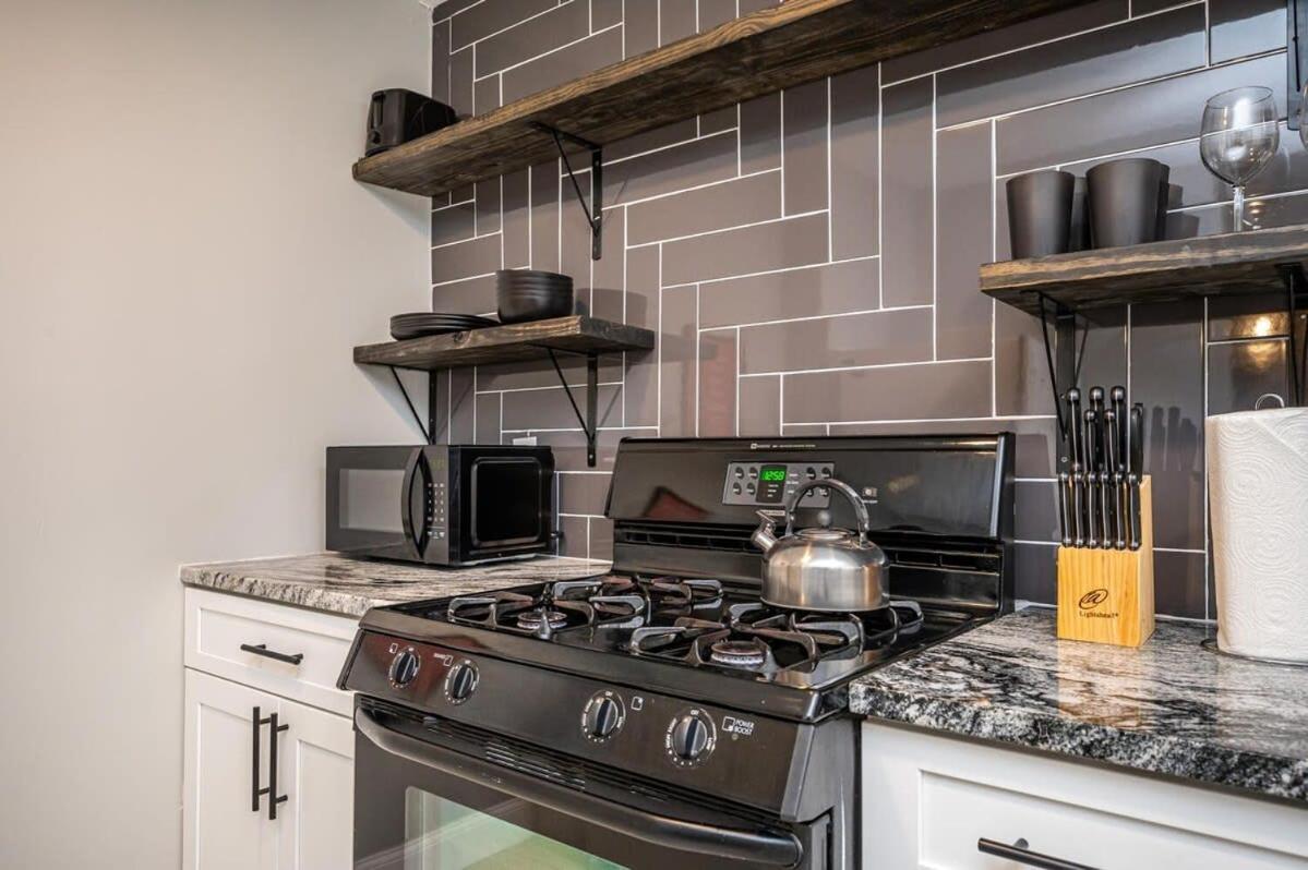 Сasa de vacaciones Atl Downtown 2br King Bed Free Parking Lm1003 Atlanta