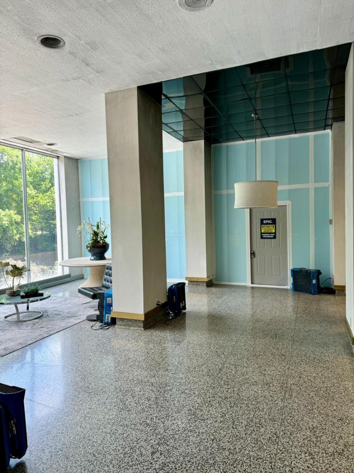 Сasa de vacaciones Atl Downtown 2br King Bed Free Parking Lm1003 Atlanta