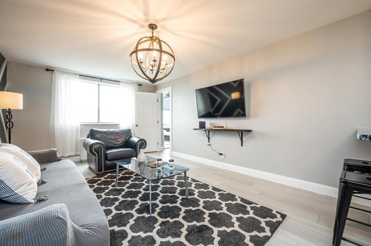 Ferienhaus Atl Downtown 2br King Bed Free Parking Lm1003 Atlanta
